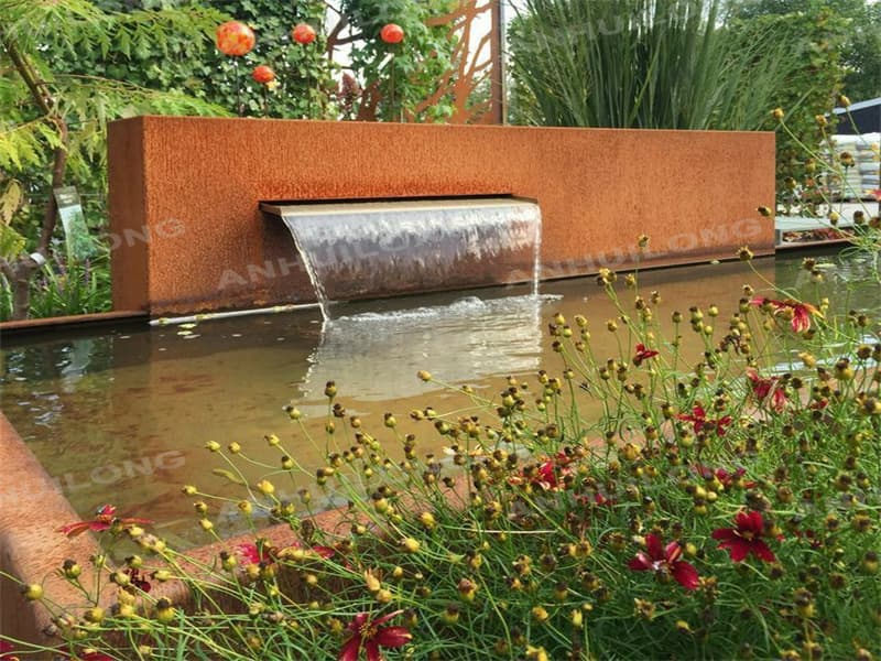 <h3>Corten Steel Water Bowls by Adezz | FloraSelect</h3>
